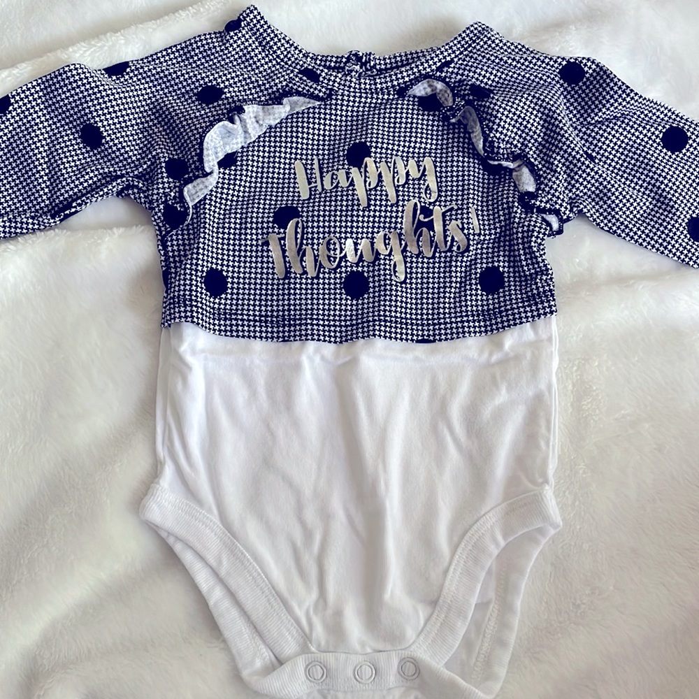 Used once Granimals long sleeve onesie. Size 0-3 months